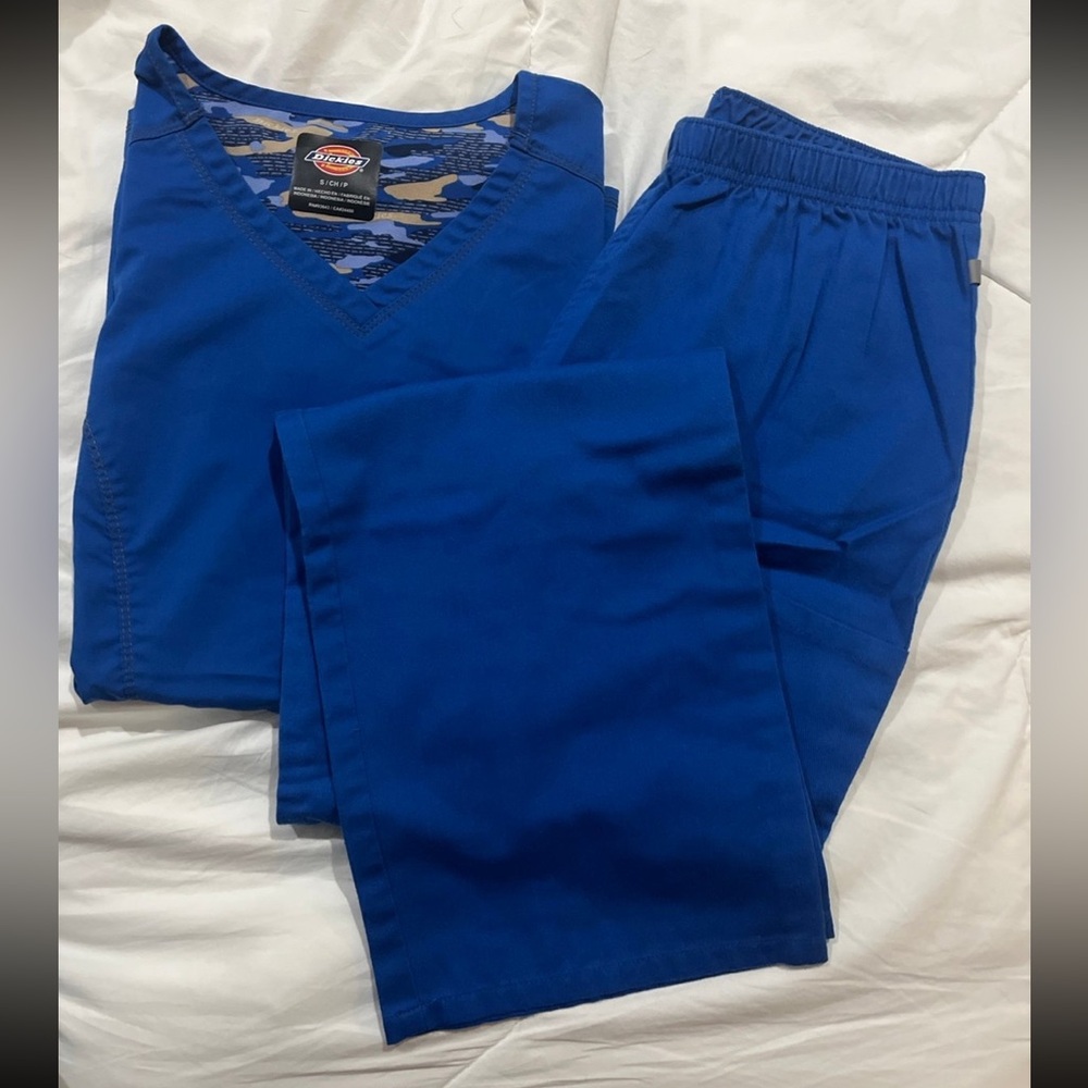 Blue scrubs set Dickies and Cherokee (S)